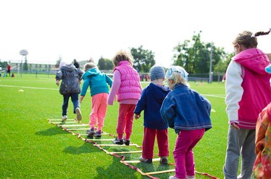 el chubut entrego escarapelas a los ninos de las escuelas 1