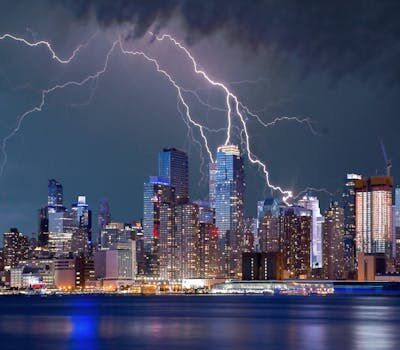 que hay de cierto en la tormenta de santa rosa 4