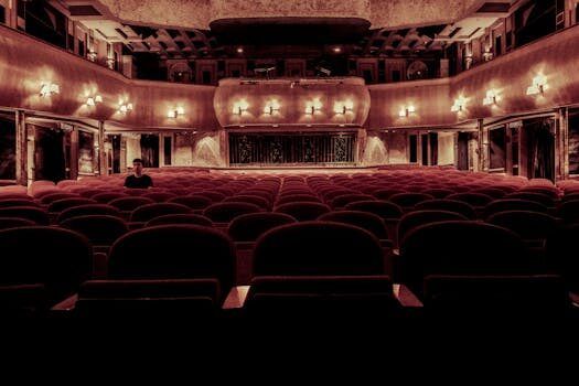 sastre recorrio las instalaciones del cine teatro auditorium 1
