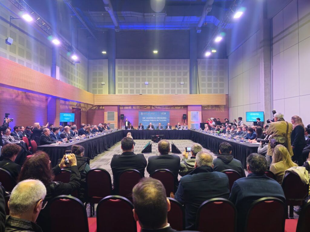 Chubut destaca su rol turístico en la 168° Asamblea del Consejo Federal de Turismo 1 adc3ae9e 9a36 4afc aaa0 624e2abb4e07