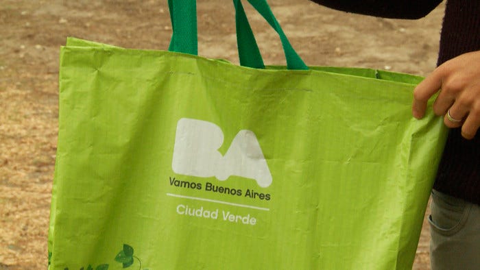 El Impacto Positivo de las Bolsas Reutilizables de Carrefour en el Medio Ambiente 1 el impacto positivo de las bolsas reutilizables de carrefour en el medio ambiente