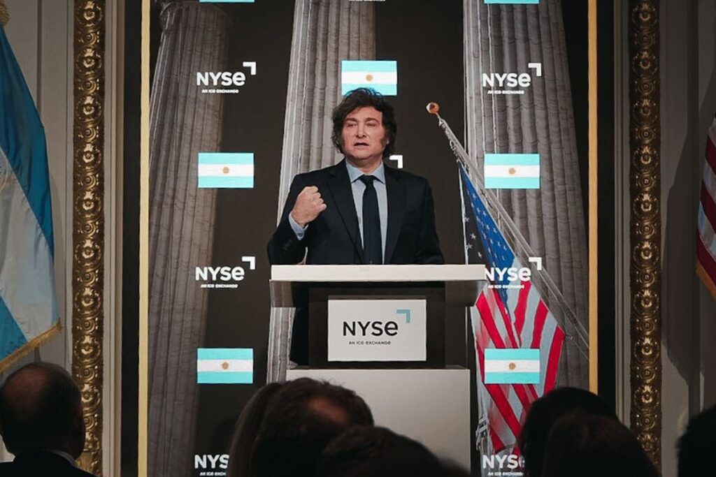 El presidente Javier Milei debuta en la ONU con un discurso en contra de la Agenda 2030 y el alineamiento con China 1 Javier Milei en New York foto en wall street @JMilei 92