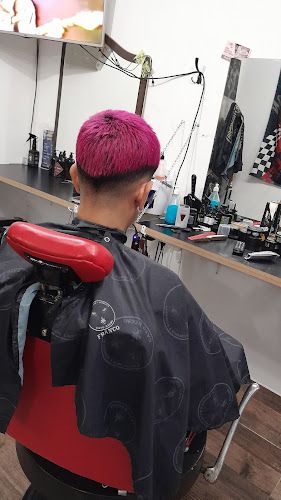 Peluquería y Barbería Gato Negro 1 Peluqueria y Barberia Gato Negro
