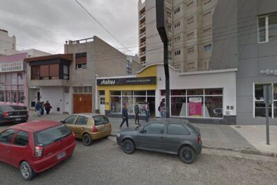 Perfumeria y Peluqueria Status