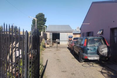 Taller mecánico Holmes