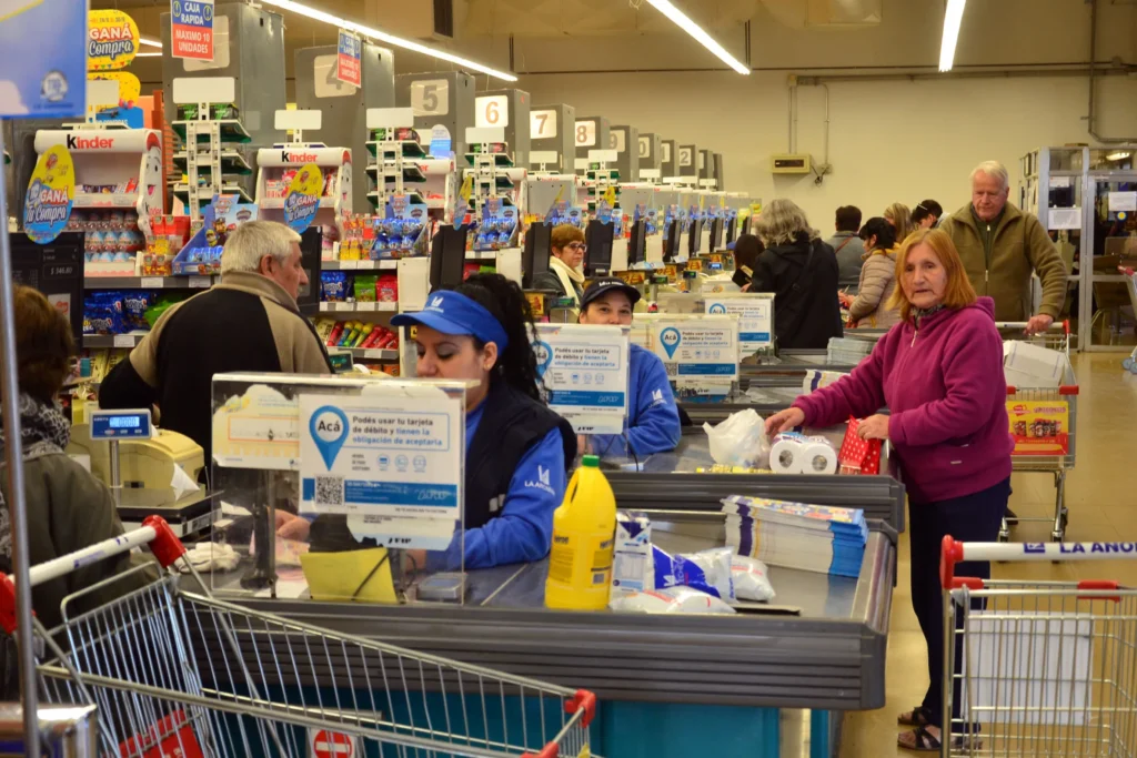 Renovado convenio de descuentos para empleados públicos en supermercados de Chubut 1 vf compras en supermercados 3.webp