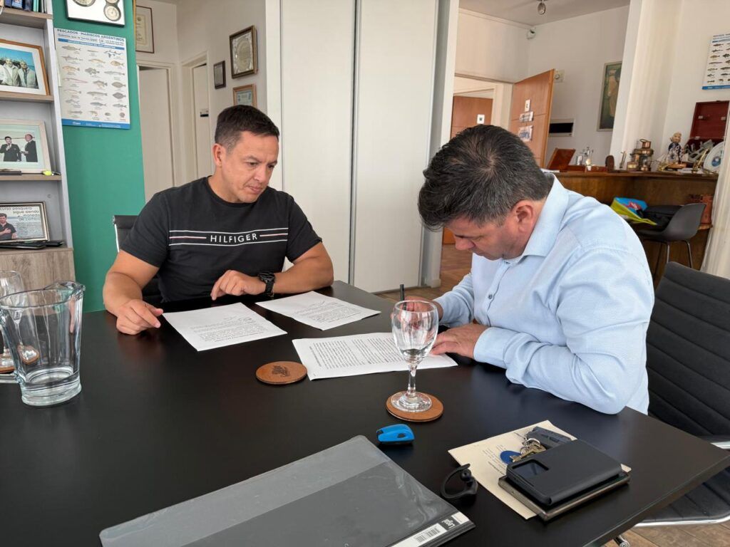 Acuerdo salarial en la pesca de langostino en Chubut: incremento del 209% hasta 2025 1 56f0aa1a 51a4 49b7 b679 fcaac2ffc624