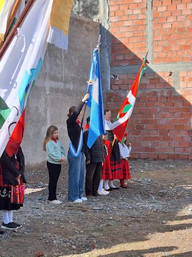 Centro Vasco Trelew - Haraneko Euskal Etxea 1 Centro Vasco Trelew Haraneko Euskal