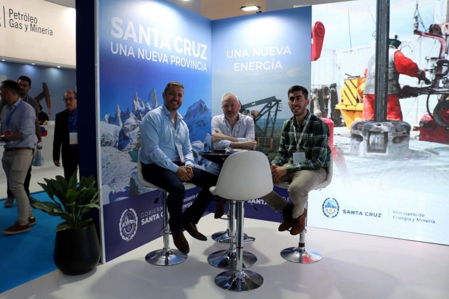 Participación del Gobierno de Santa Cruz en la Exposición Argentina Oil and Gas Patagonia 2024 1 santa cruz