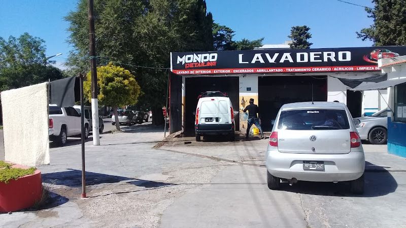 Lavadero Mondo detailing 1 Lavadero Mondo detailing