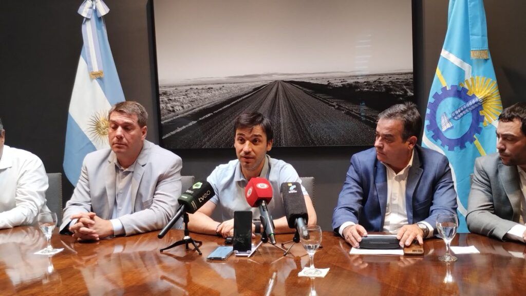 Gobernador de Chubut solicita intervención de Cooperativa de Servicios Públicos de Rawson ante irregularidades eestafa millonaria 1 WhatsApp Image 2024 12 10 at 16.43.24 1200x675