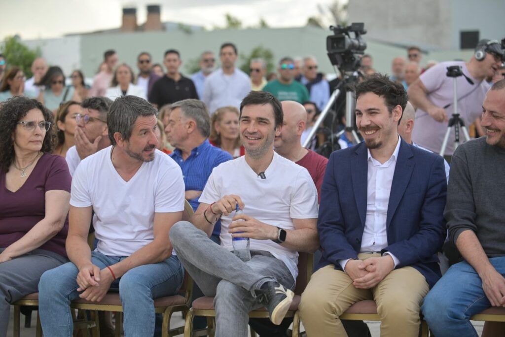 Gobernador de Chubut anuncia creación de Sub Zona Franca en Trelew para impulsar la economía local 1 WhatsApp Image 2024 12 10 at 20.57.38 1200x801