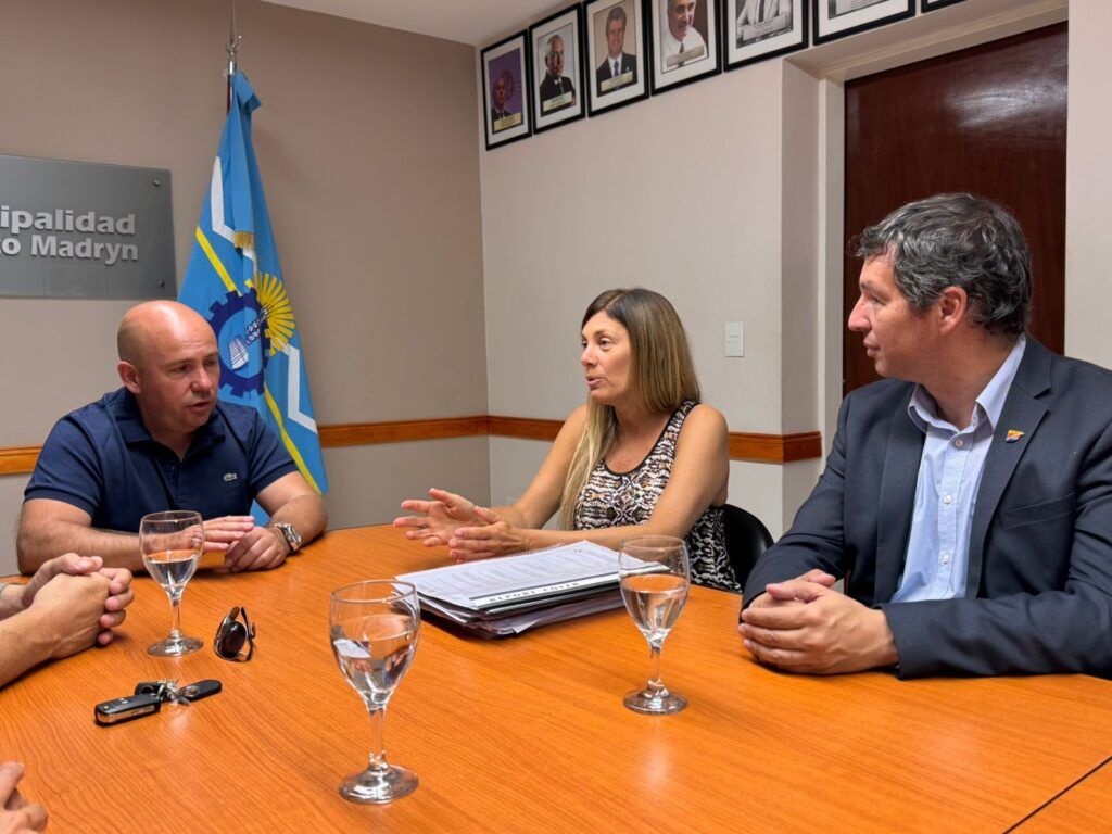 El Gobierno del Chubut implementa los Puntos de Encuentro Familiar en Puerto Madryn, priorizando el bienestar de niños y adolescentes. 1 7bfe1fc5 a839 4ea2 9c81 c56ca238fa46