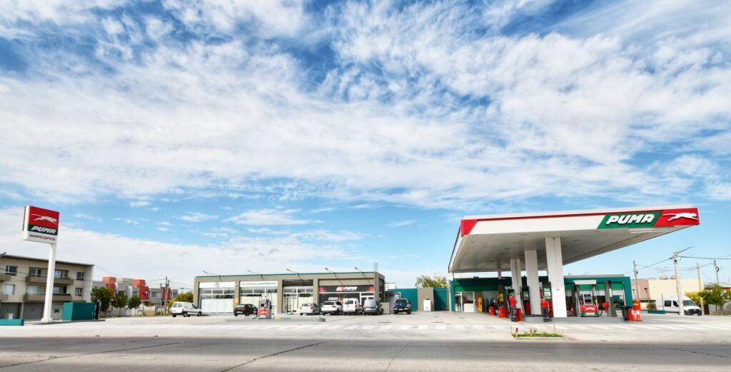 Inauguración de la nueva sucursal de la Estación de Servicio Puma en Trelew 1 Inauguraron una nueva estacion de servicio Puma en Trelew ok 1200x610