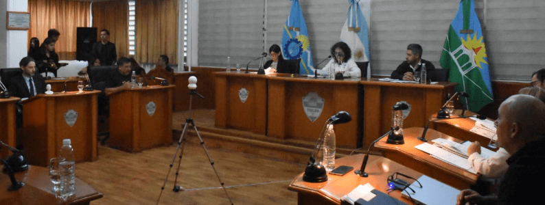 Aprobado aumento de tarifas en la Cooperativa Eléctrica de Trelew tras sesión tensa 1 concejo deliberante sesion monaji aumento cooperativa