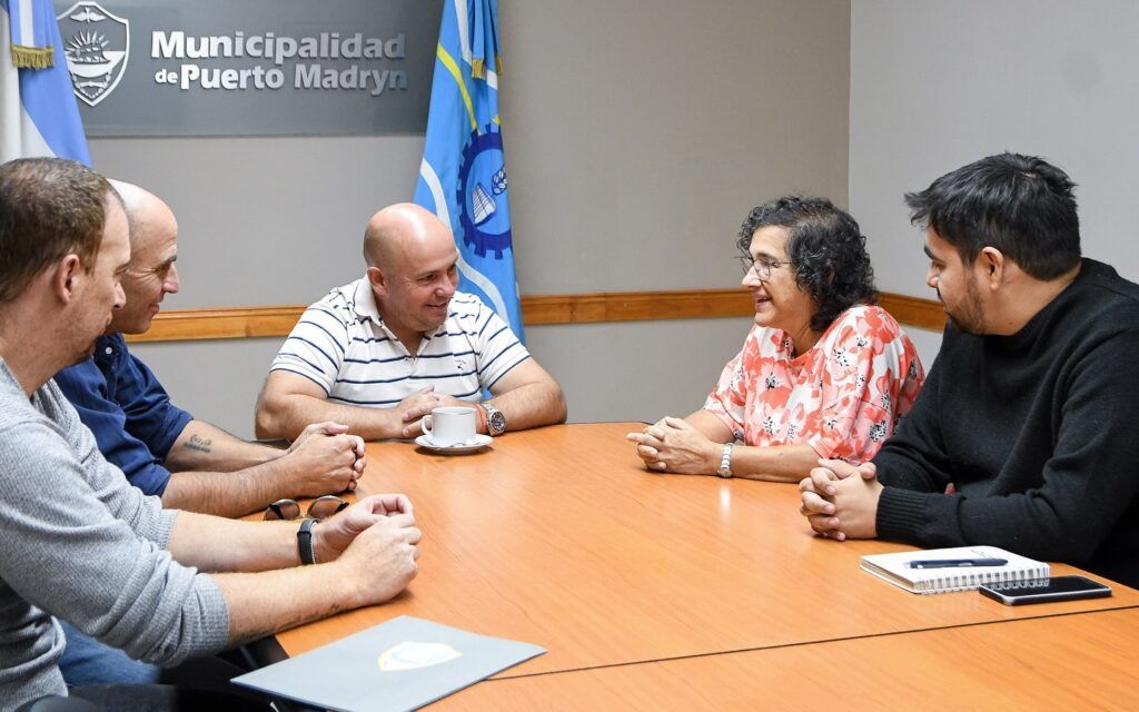 Avanzan estrategias para convertir a Puerto Madryn en ciudad universitaria 1 sastre utn 2