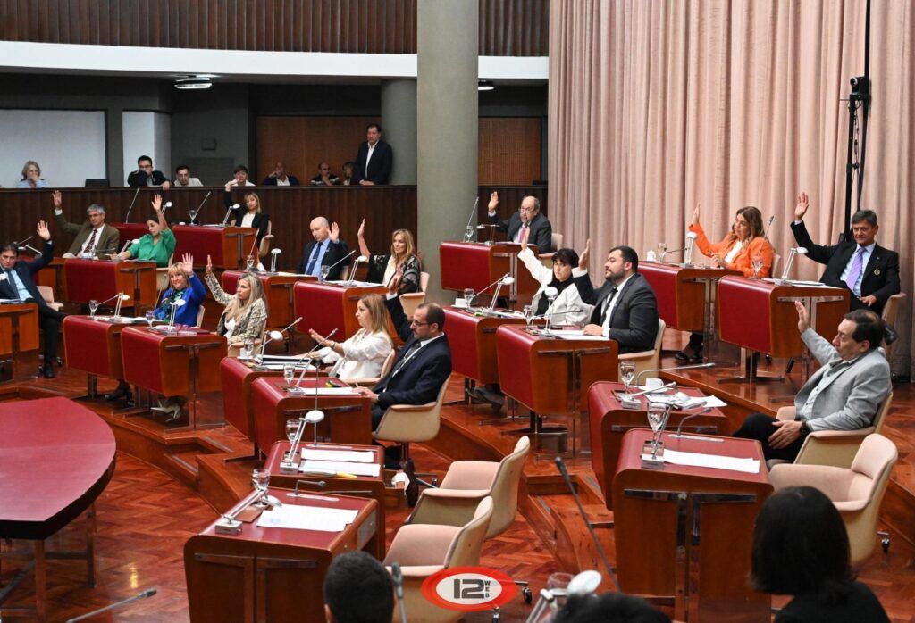 Maratónica sesión en Legislatura del Chubut: Gobierno presenta paquete de proyectos trascendentales 1 legislatura 2