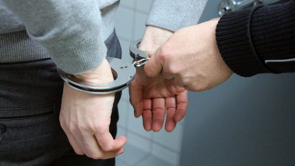Detenido un sujeto con pedido de captura en Puerto Madryn siendo reconocido en el ambiente delictivo. 1 1747325586 policia