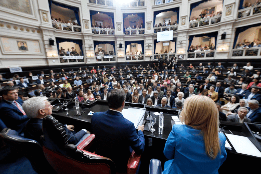 Tensión en el peronismo por recursos municipales: Kicillof busca autorización de endeudamiento 1 Axel Kicillof Apertura de sesiones legislativas 2024 foto Gobernacion BA