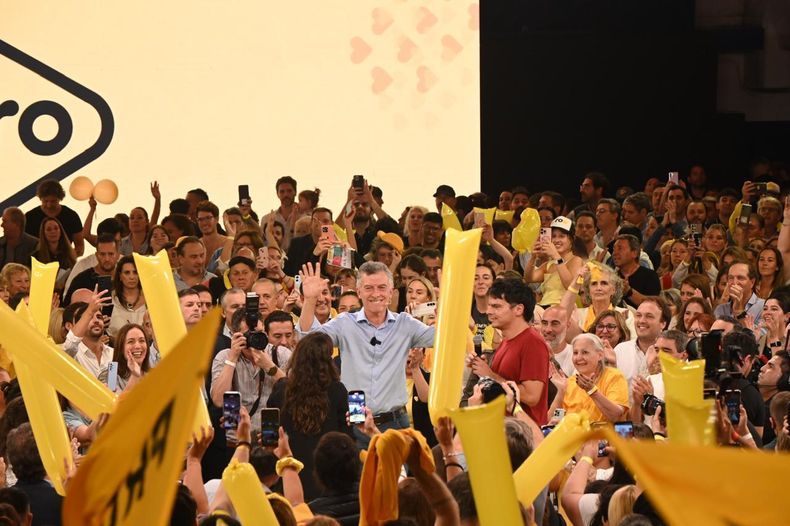 PRO realiza cierre de campaña en Club 17 de agosto de Villa Pueyrredon 1 pro realiza cierre de campana en club 17 de agosto de villa pueyrredon
