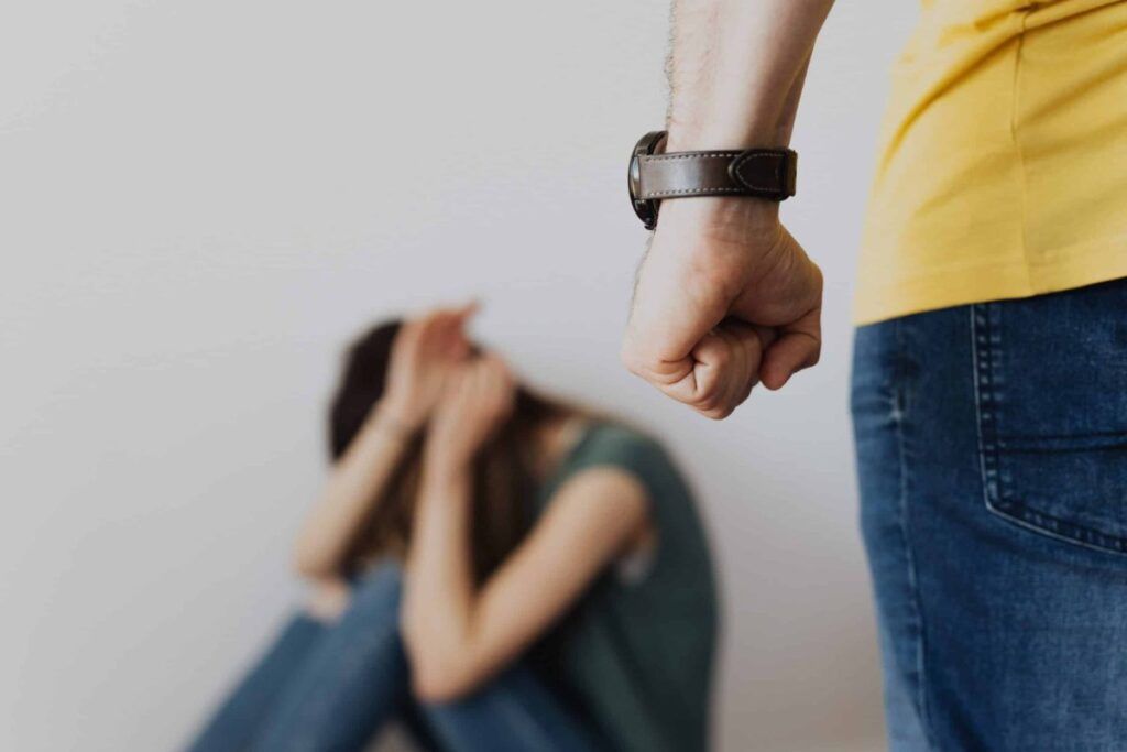 Hombre acusado de violación de domicilio acuerda medidas reparatorias para evitar juicio 1 violencia de genero scaled 1 1200x800