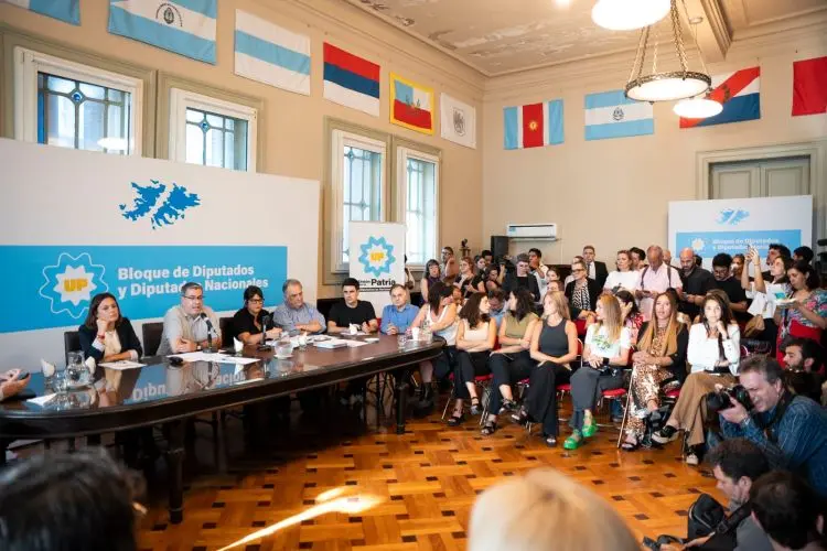 El peronismo avanza hacia la unidad con el llamado a los respectivos ...