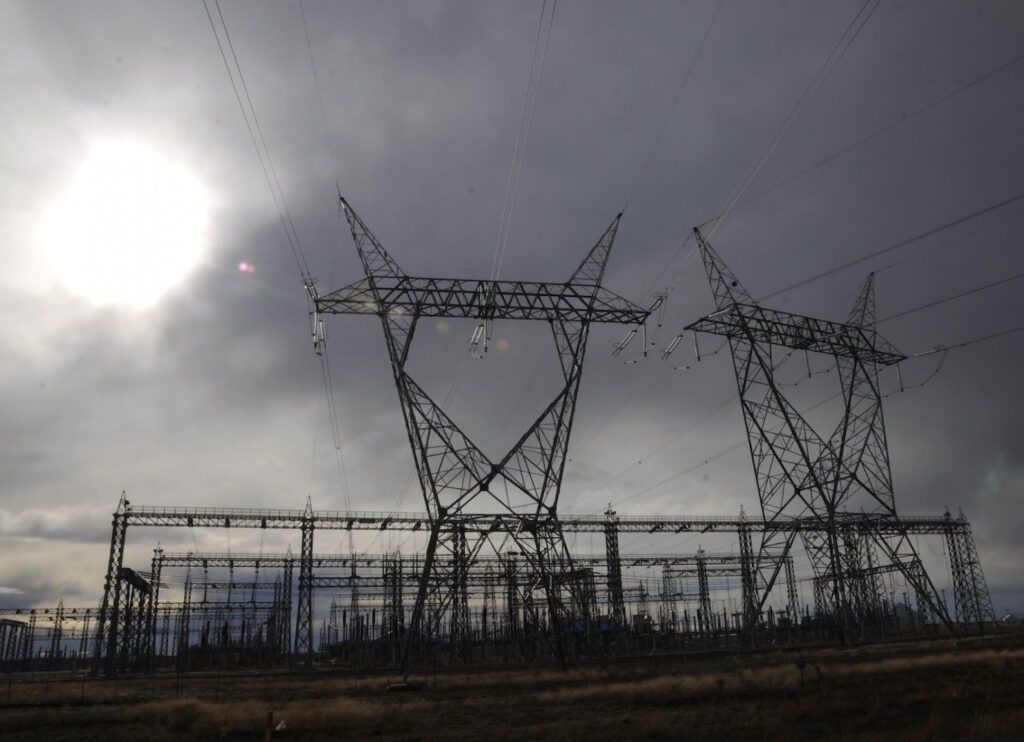 Plan Nacional de Ampliación del Transporte Eléctrico: Nueva Línea de Alta Tensión de 500 kV en Patagonia 1 07 08 gacetilla transpa