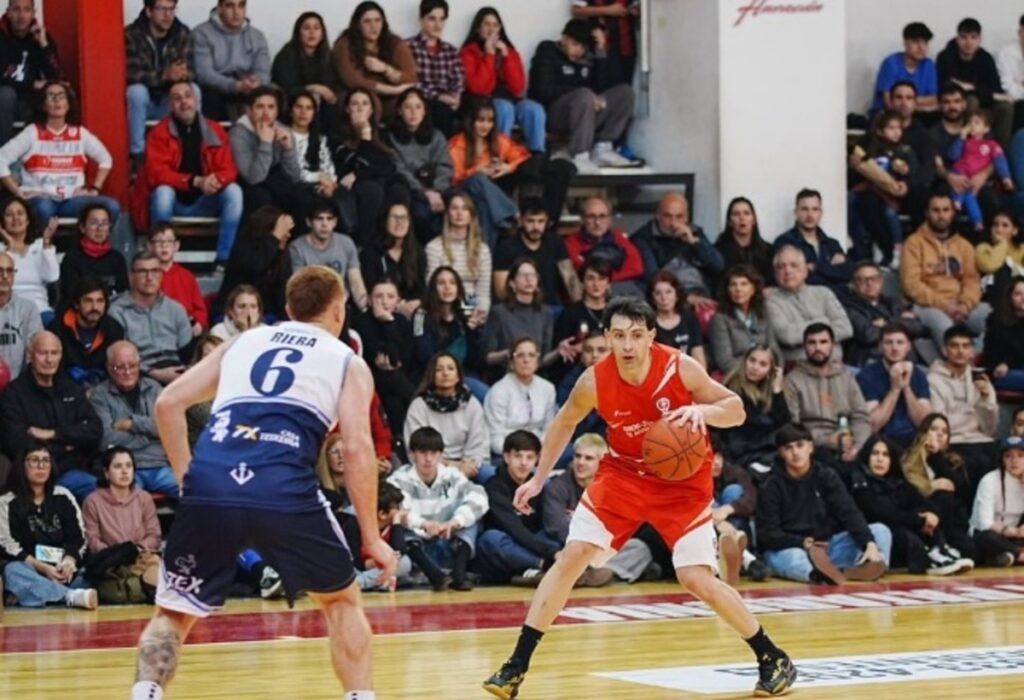 Brown vence a Huracán y estira la serie final a un cuarto partido 1 Sin titulo 1 2