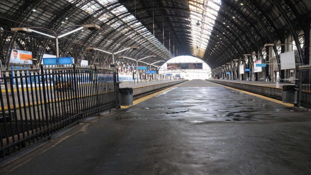 Evacuación en Estación Retiro del Tren Mitre por Amenaza de Bomba 1 amenaza de bomba en retiro