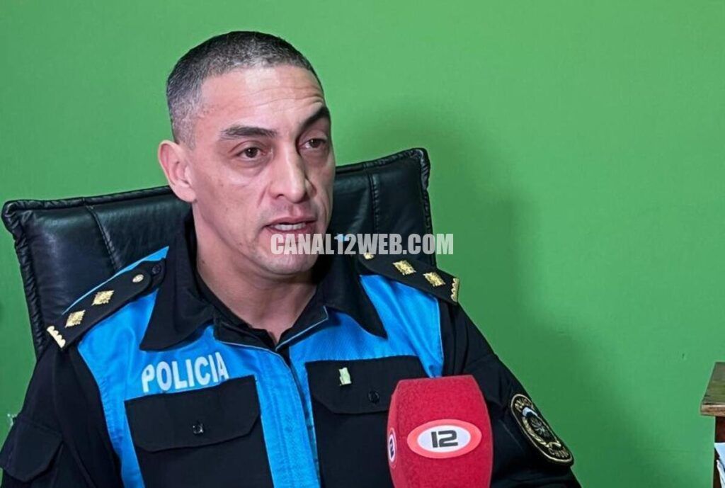 Comisario García expone propuestas en reunión paritaria del CoBiPol en Chubut 1 juan garcia 2