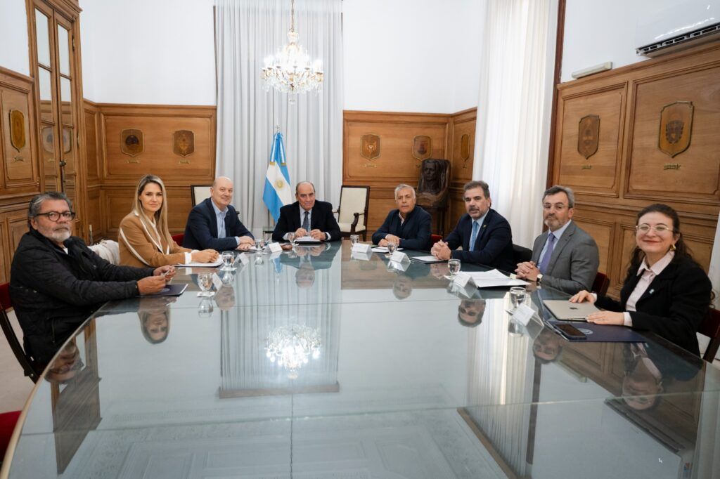 El gobierno avanza con reforma laboral en la segunda mitad de la gestión de Javier Milei 1 francos consejo de mayo