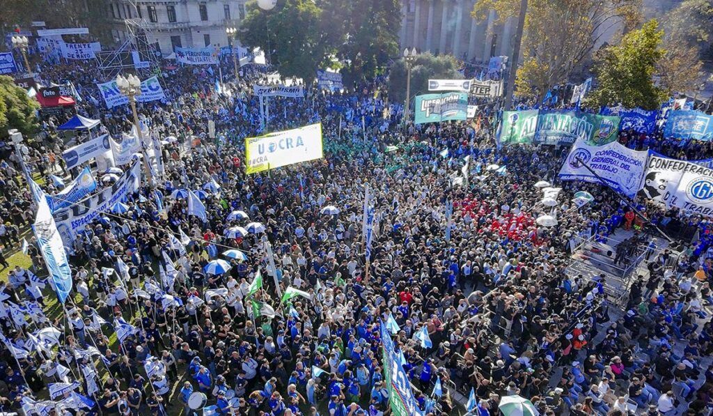 La CIJ reconoce el derecho a huelga como parte de la libertad sindical 1 CGT concreto hoy su marcha por el Dia del Trabajador en la Plaza de Mayo 2