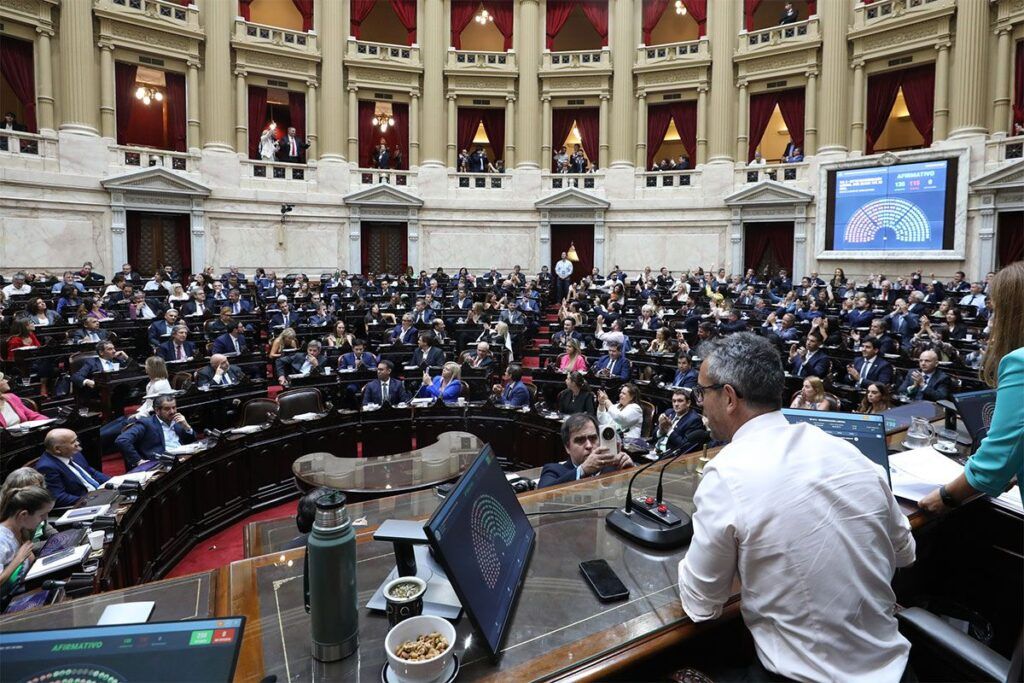 Oficialismo logra quórum en Diputados y habilita sesión para redefinir régimen de zona fría de gas 1 diputados @PrensaDiputados 1