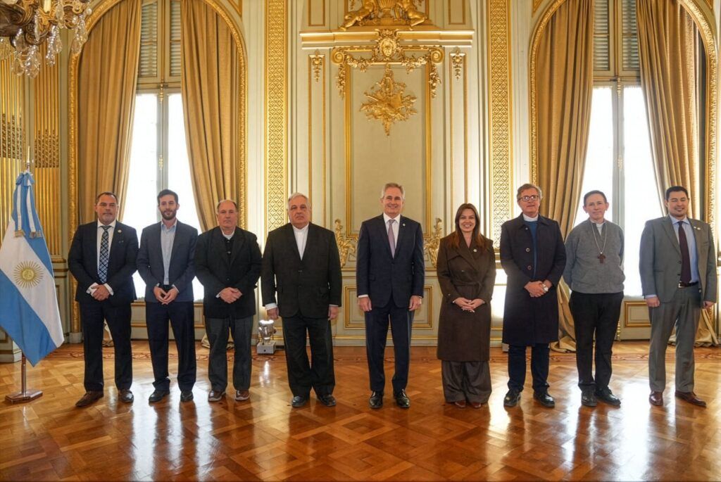 Encuentro entre Gobierno y Conferencia Episcopal Argentina previo al Tedeum del 25 de mayo 1 reunion gobierno conferencia episcopal quirno petovello tedeum 25 de mayo presidencia