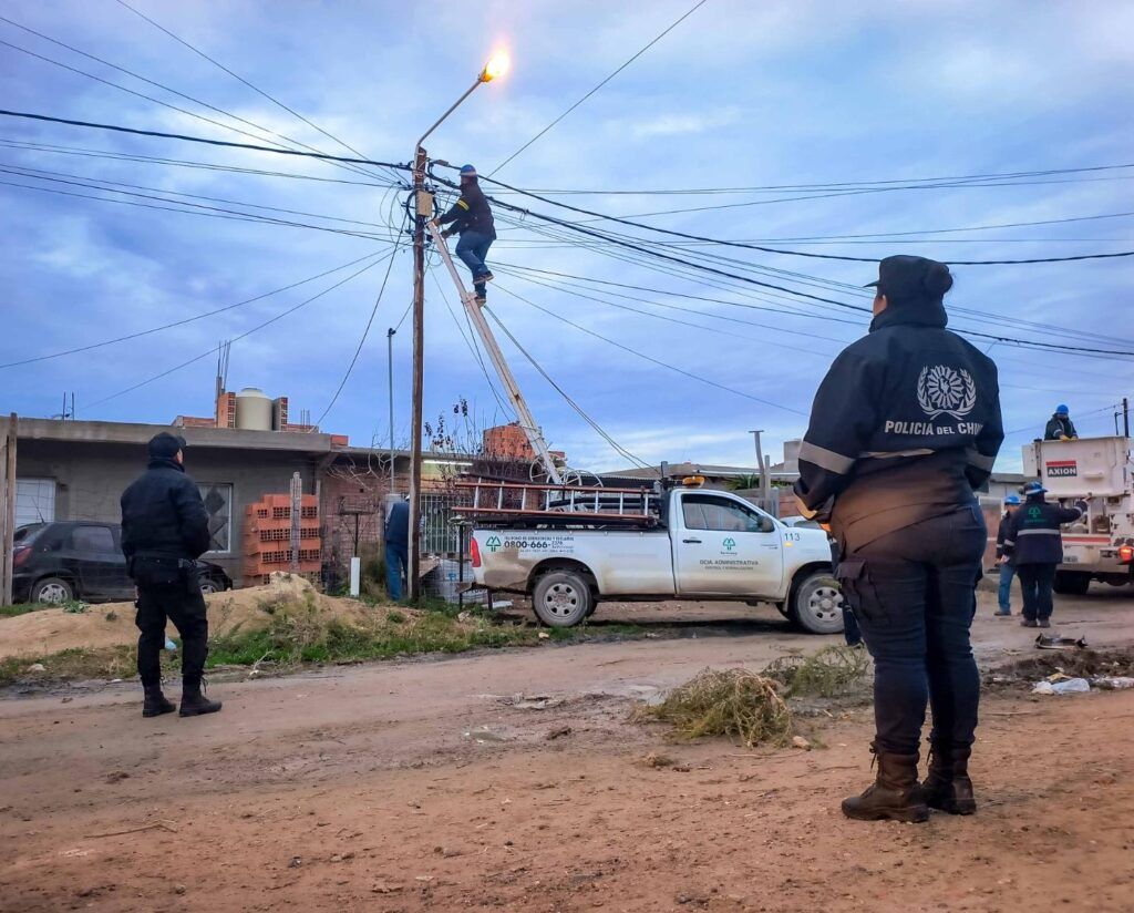 Operativo de Control y Normalización Elimina Conexiones Irregulares a la Red Eléctrica para Resguardar la Seguridad 1 029f3447 7e8d 4d1b ae21 402f4a52dfe7