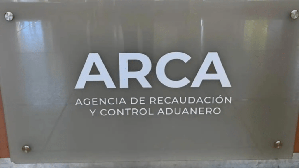ARCA presionada por entidades profesionales y empresariales para suspender embargos y ofrecer planes de pago. 1 arca.webp