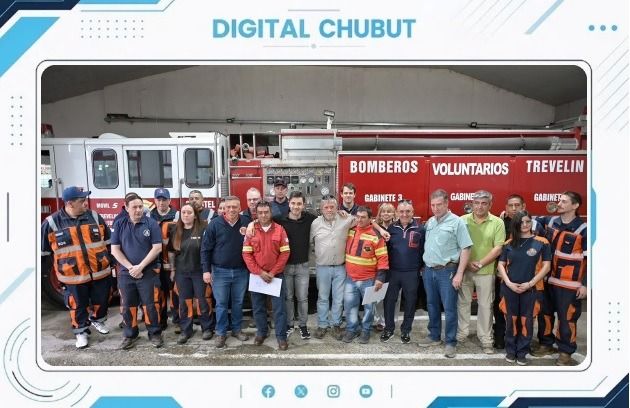 Firman convenio para adquirir nuevos vehículos para fortalecer la capacidad de respuesta ante incendios y emergencias en Chubut 1 TORRES BOBEROS TREVELEN 19 OCT