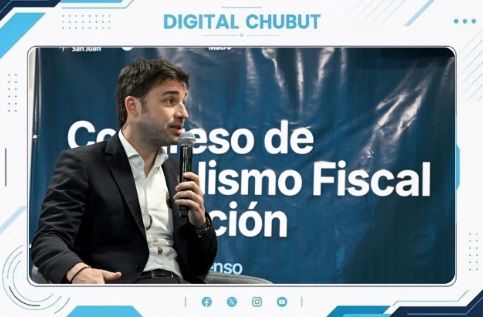 El gobernador del Chubut destaca la necesidad de una ley de coparticipación federal en el Congreso de Federalismo Fiscal 1 TORRES COPARTICIPACION 14 OCT
